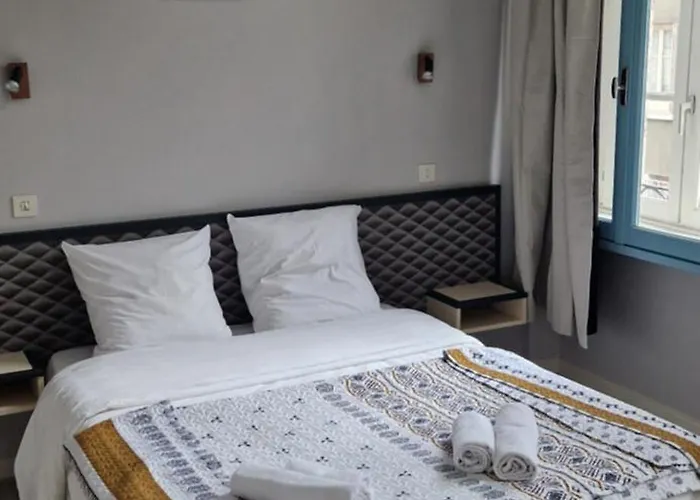 1610 * Entraygues-sur-Truyère