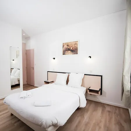 Hotel 1610 Entraygues-sur-Truyere