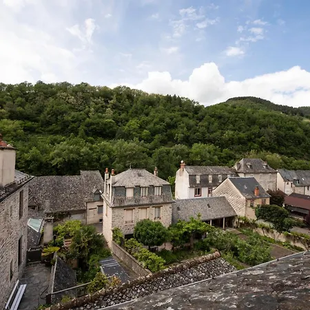 Hotel 1610 Entraygues-sur-Truyere