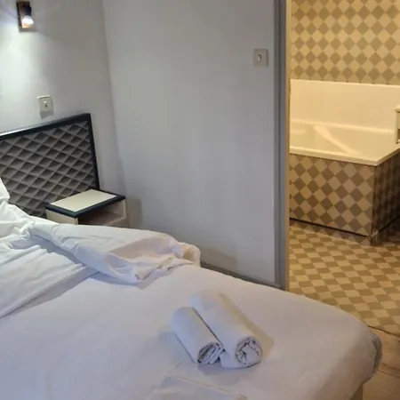 1610 * Entraygues-sur-Truyere