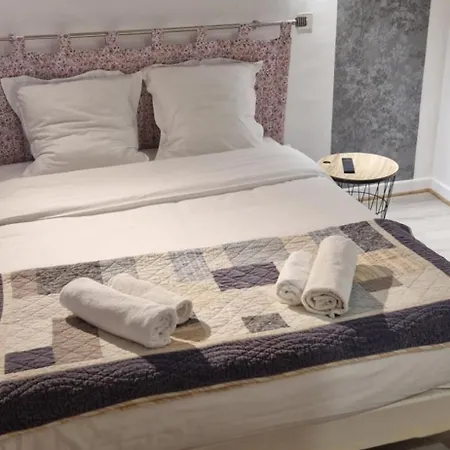 Hotel 1610 Entraygues-sur-Truyere