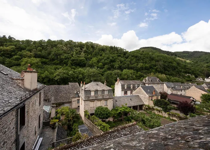 Hotel 1610 Entraygues-sur-Truyère
